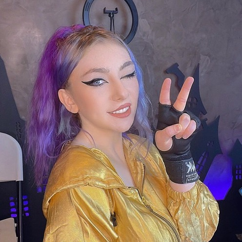 @justaminx