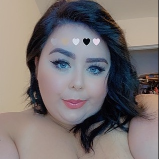 @yrgirladeline