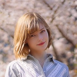 @ellafreya